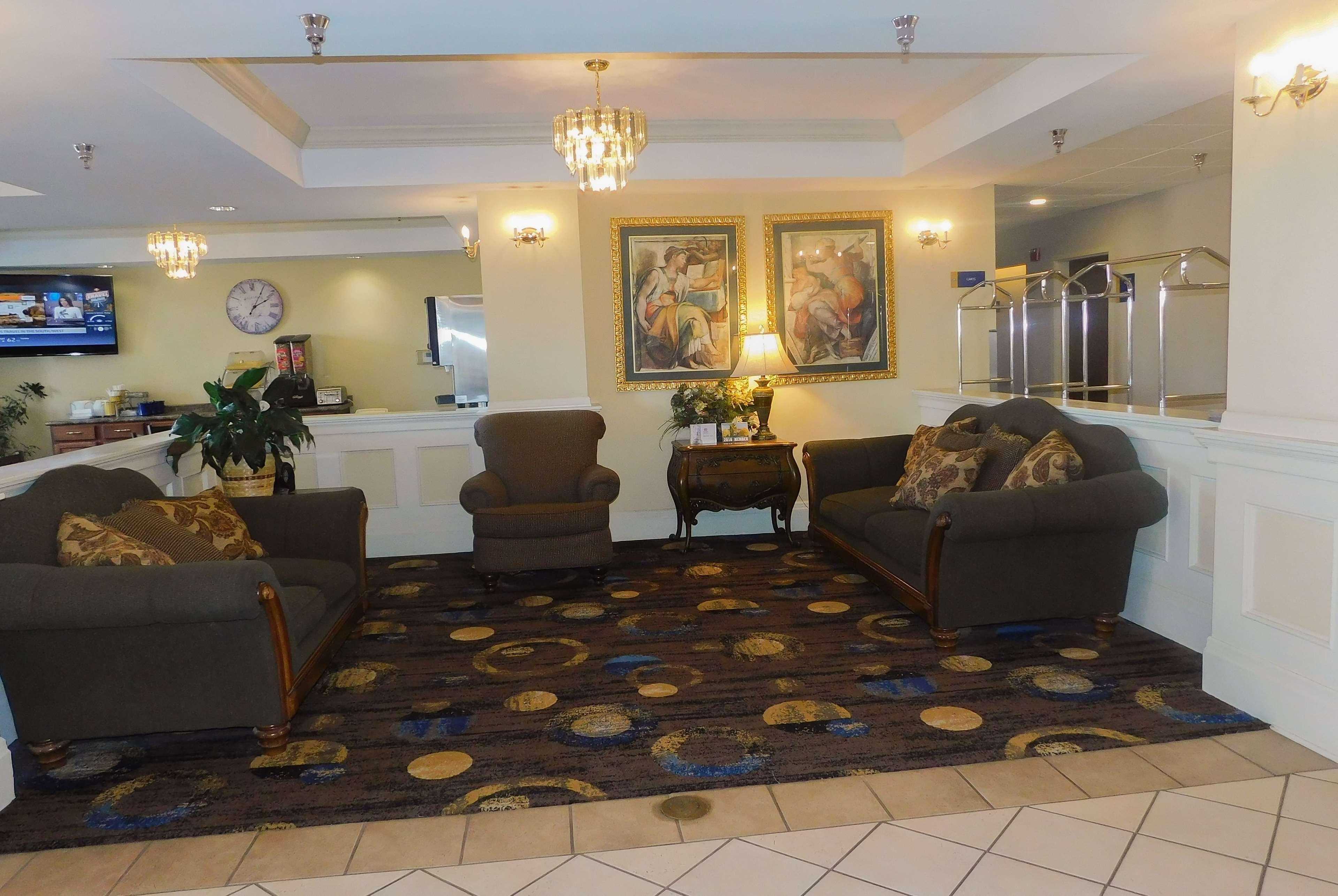 Days Inn & Suites By Wyndham Pocahontas Extérieur photo