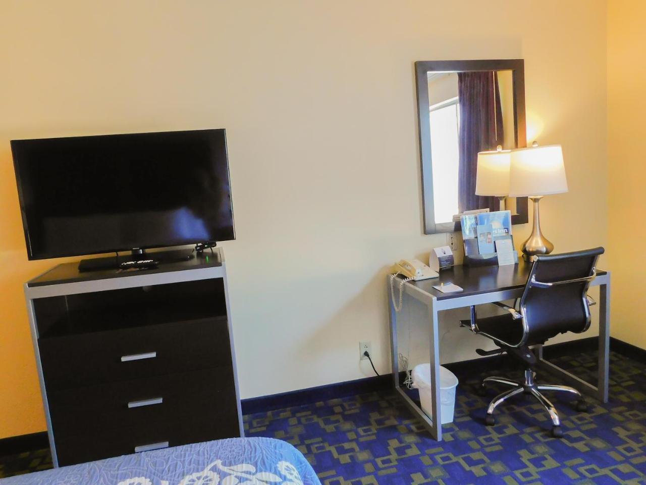 Days Inn & Suites By Wyndham Pocahontas Extérieur photo
